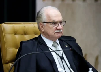 profissional da advocacia vinculado ao Estado