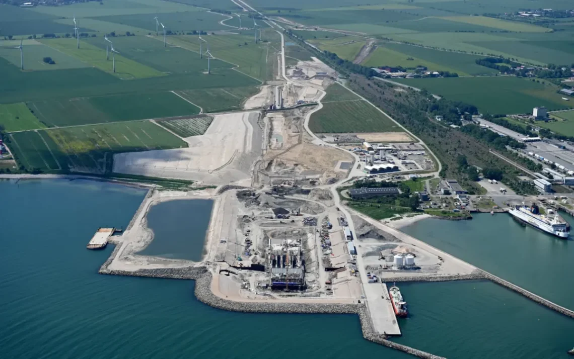 megatúnel, túnel subaquático, Fehmarnbelt Tunnel, em construção;