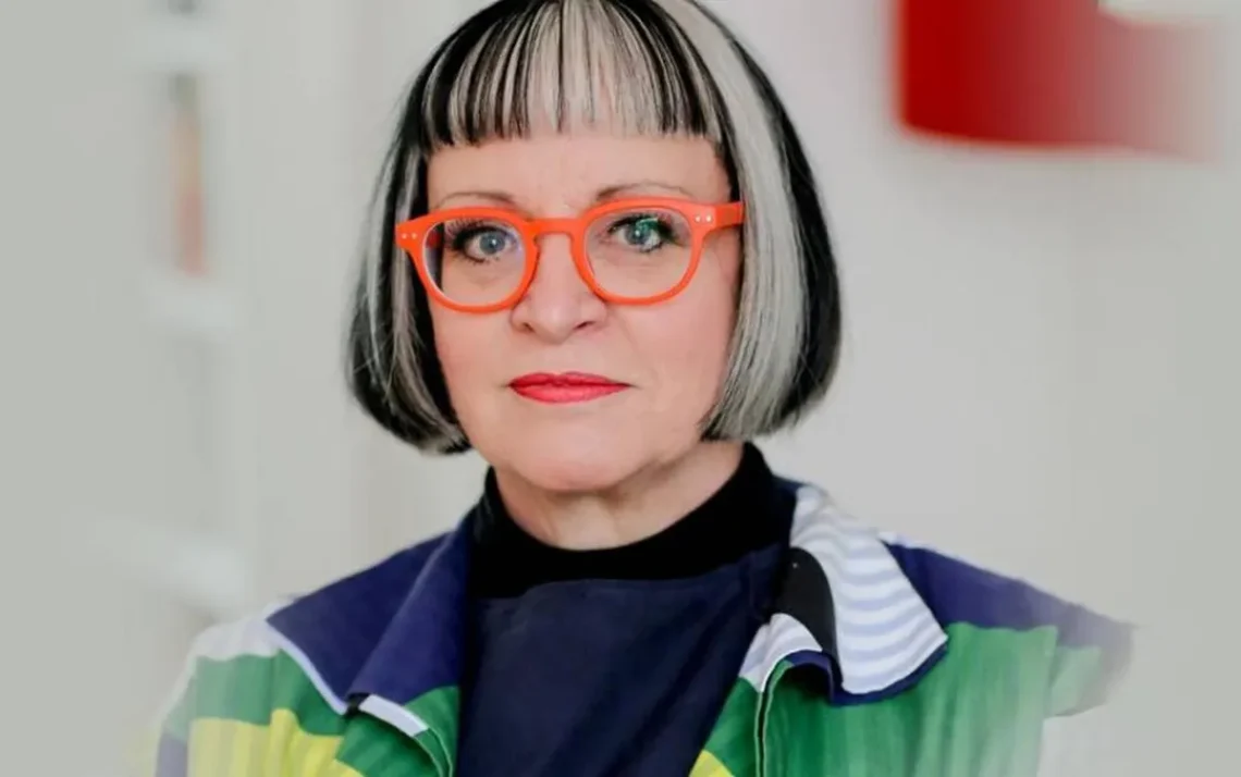 PHILIPPA PERRY: autora da nova obra "O Livro que Você Gostaria que Todas as Pessoas que Você Ama Lessem" (STB/Divulgação) - Todos os direitos: @ Veja Abril